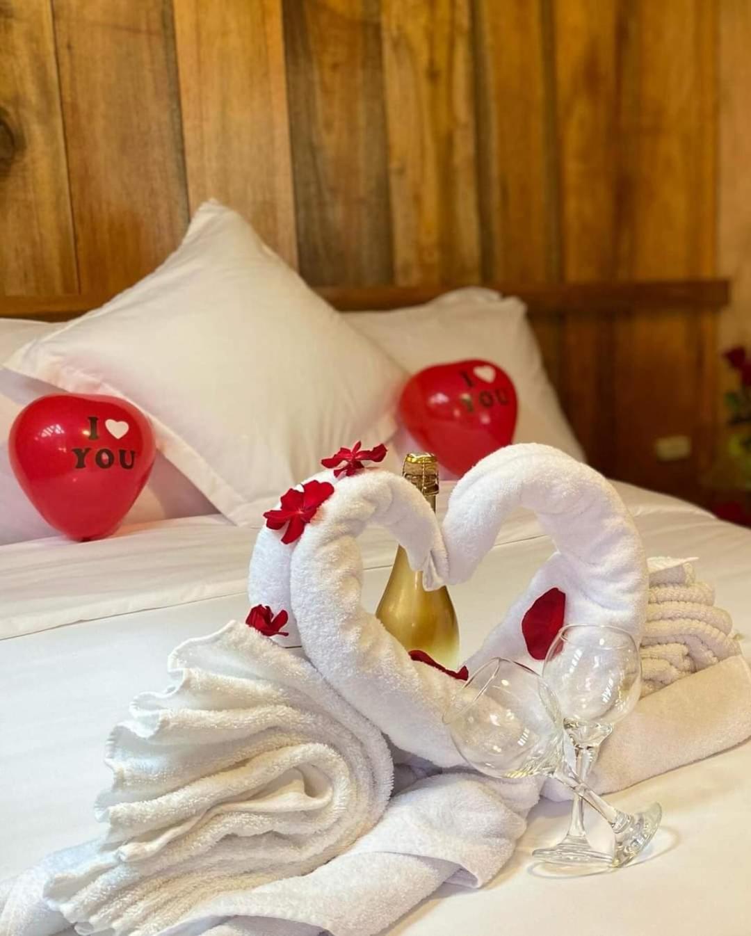 Guayabo Hostal 민도 외부 사진