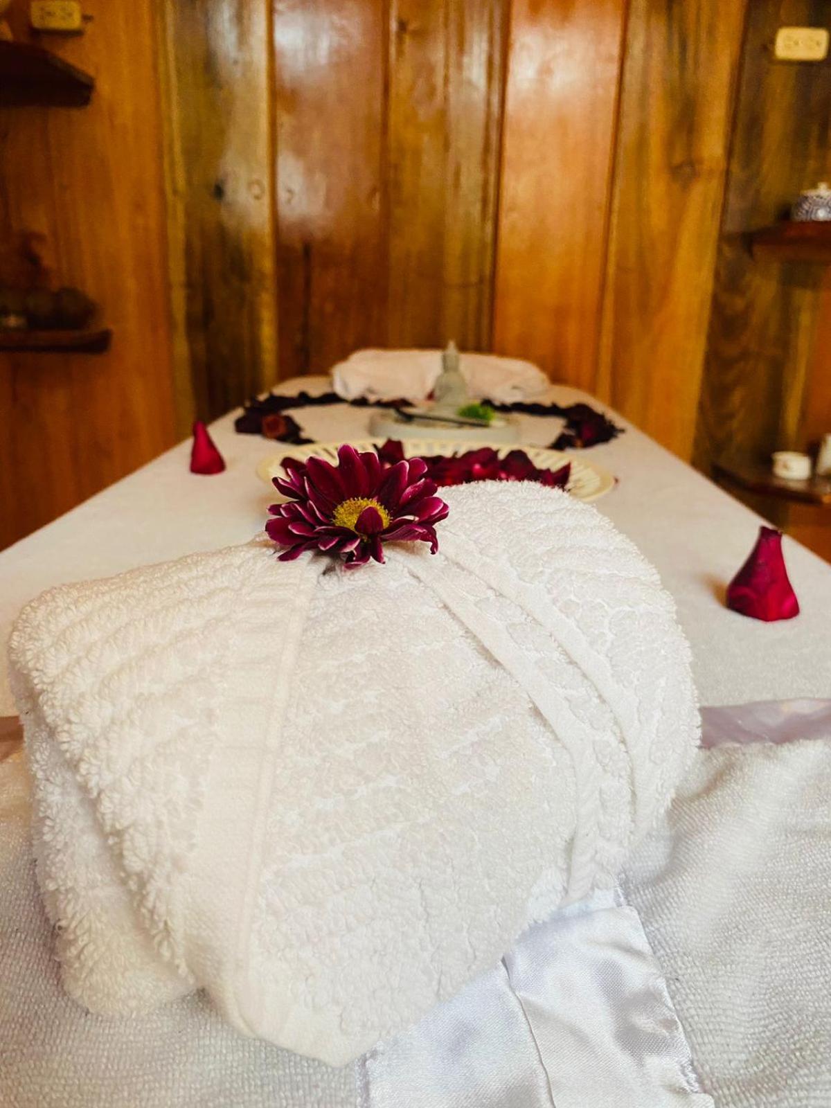 Guayabo Hostal 민도 외부 사진