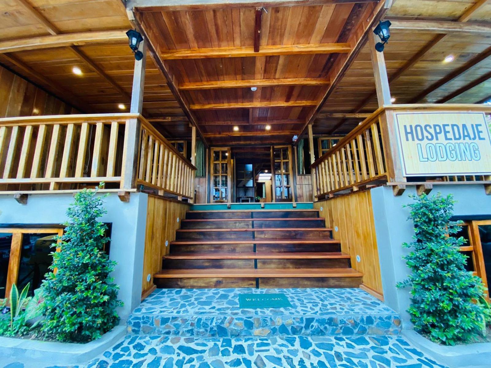Guayabo Hostal 민도 외부 사진